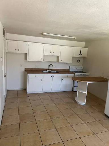 Main picture of 3726 Hazelwood St