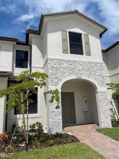 Main picture of 4301 SW 160th Ave