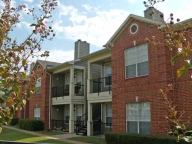 Main picture of Champion Lake Apartment Homes