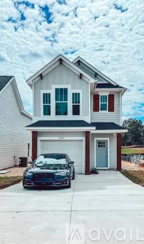 Main picture of 5635 Fletcher Oaks Dr