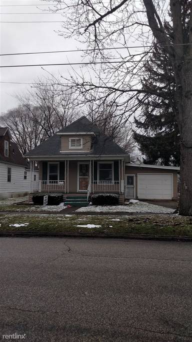 Main picture of 1925 N Oakley St