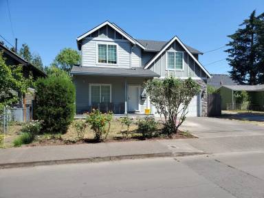 Main picture of 6226 SE 62nd Ave