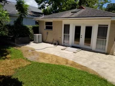 Main picture of 420 Cherokee St