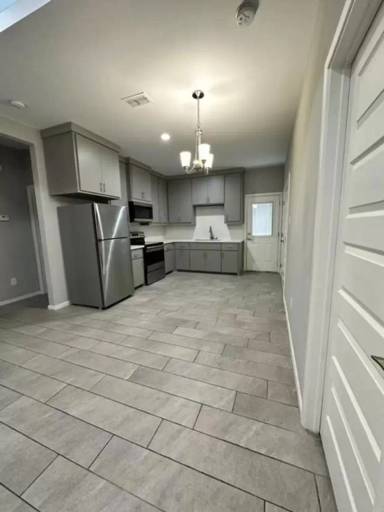 Main picture of 909 W SUNSET AVE - 2