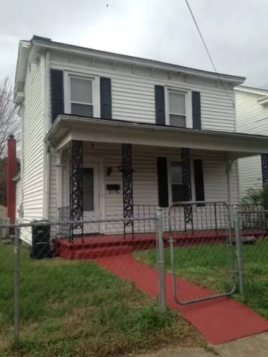 Main picture of 79 Jackson St