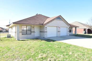 Main picture of 3210 Raven Dr
