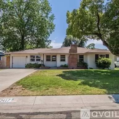 Main picture of 2417 W College Ct