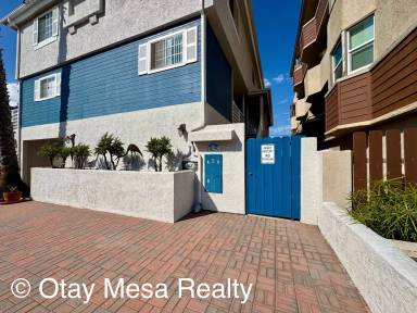 Main picture of 162 Date Ave