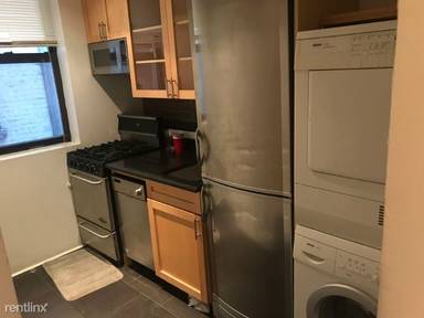 Main picture of 219 E 23rd St