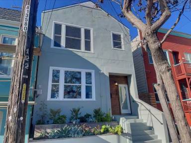 Main picture of 1270 York St