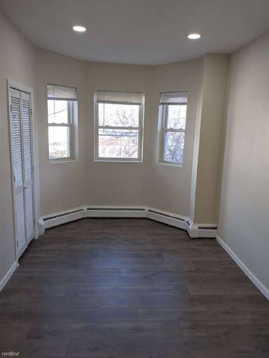 Main picture of 91 Laidlaw Ave