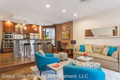 Main picture of 479 W Main St