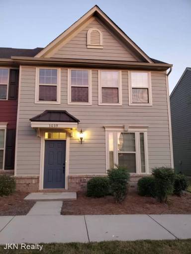 Main picture of 3035 Potomac River Pkwy