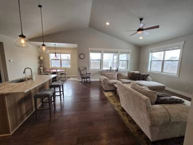 Main picture of 134 E Swift Creek Way