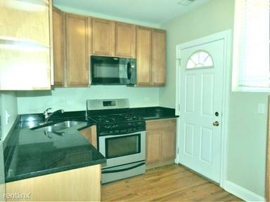 Main picture of 1644 W Greenleaf Ave