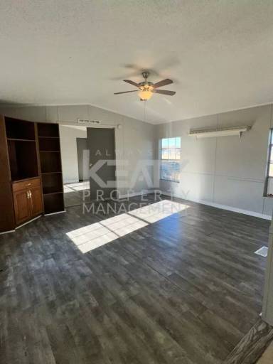 Main picture of 840 Jenkins Rd