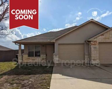 Main picture of 764A E Ridge Blvd