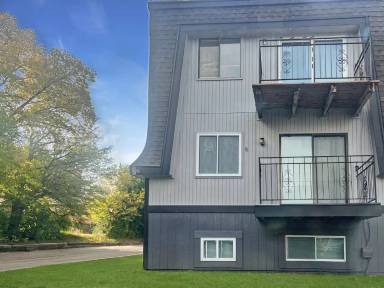 Main picture of Suncrest Apartments