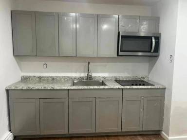 Main picture of 18 Kent Dr