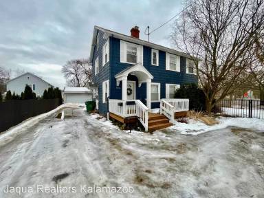 Main picture of 3513 Portage St