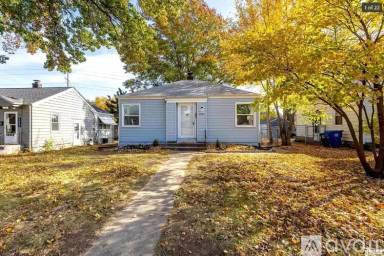 Main picture of 2627 Esplanade Ave