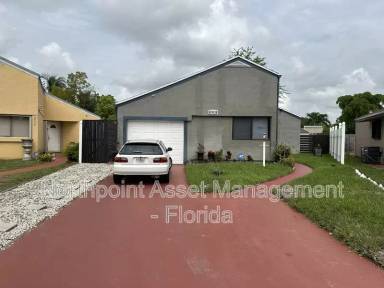 Main picture of 2410 SW 87th Ter