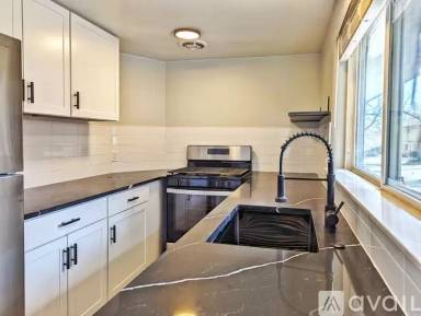 Main picture of 3737 Red Canon Ave