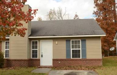 Main picture of 101 - 103 Brenda Dr