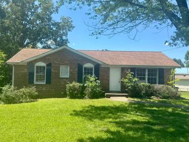 Main picture of 288 Stephanie Dr