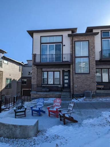 Main picture of 432 Meridian Ln