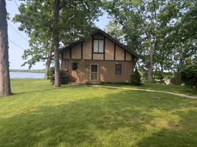 Main picture of 646 Island