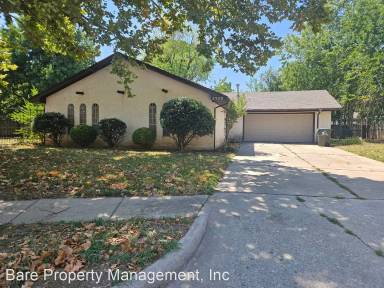 Main picture of 2320 Houston Ave