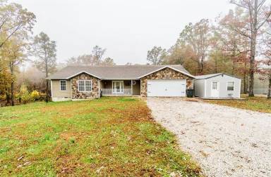 Main picture of 13961 Maple Ln