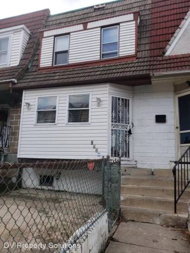 Main picture of 544 Hampden Rd
