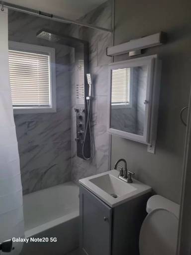 Main picture of 2420 Marshalltown Ln