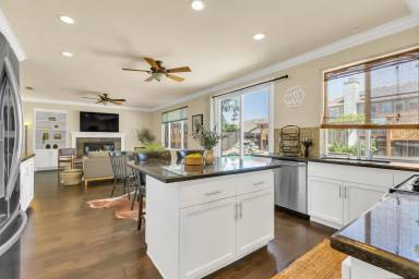 Main picture of 462 Anacapa Dr