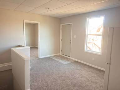 Main picture of 2104 Messanie St