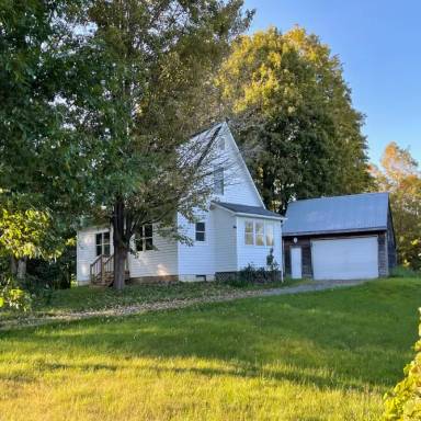Main picture of 91 Maple Tree Ln