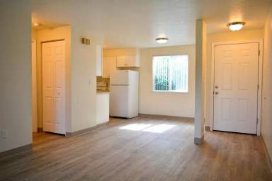 Main picture of 20125 SW Tualatin Valley Hwy