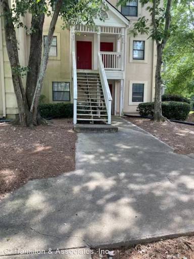 Main picture of 210 Appleby Dr
