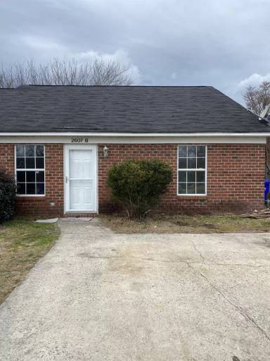 Main picture of 2607 Bluff View Dr