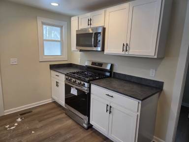 Main picture of 815 Oakland Dr