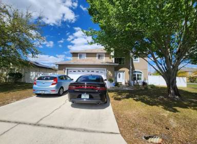 Main picture of 302 Ashburton Way