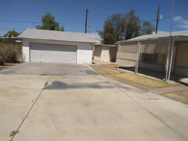 Main picture of 2025 Hualapai Dr