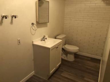 Main picture of 4750 Garland St