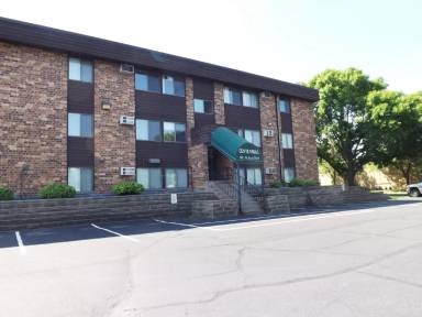 Main picture of 1921 7th St N