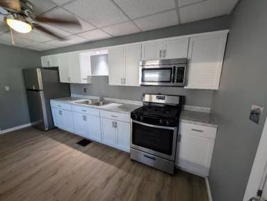 Main picture of 702 Lincoln St