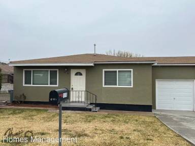 Main picture of 1006 W 15th Ave