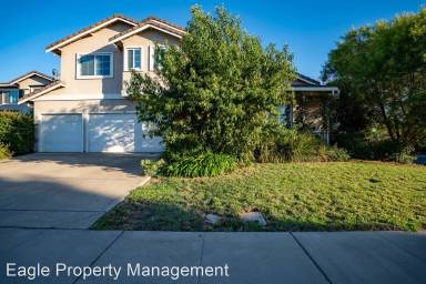 Main picture of 2518 Jamaica Way