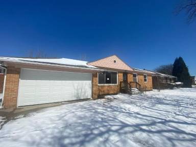 Main picture of 19201 Hathaway Ln